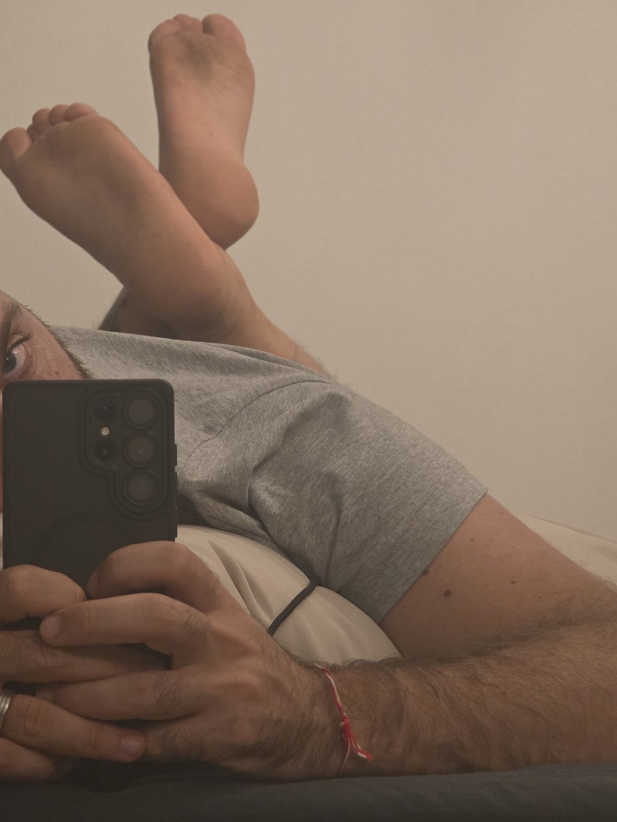 Expressive2hand tweet picture