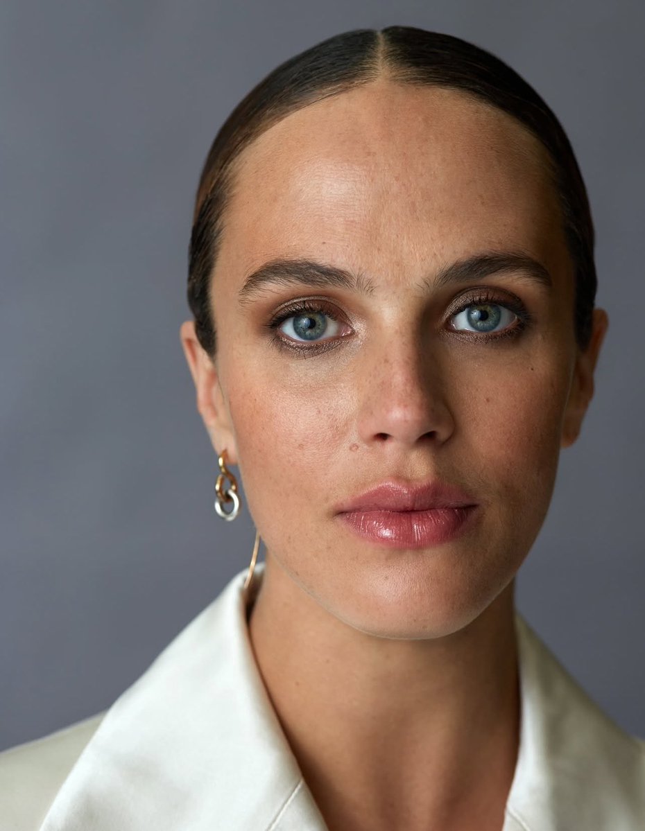 INDUSTRYHBONEWS's tweet photo. Dianna Agron, Sam Riley, Cary Elwes, Jessica Brown Findlay, Luke Manley, Bally Gill, and Eduard Poliakov have joined the cast of Season 5 of Industry. https://t.co/lmSfXSDPvU