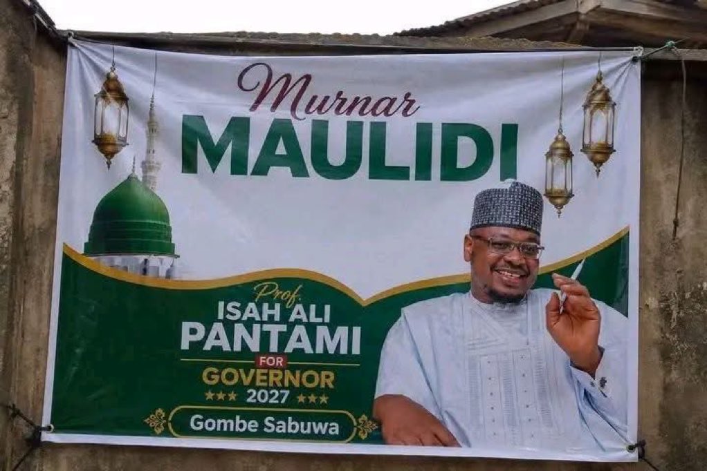 Khady_Bamalli's tweet photo. Don Allah jama’a a daina haka, kowa yasan Prof. Pantami Ahlus-Sunnah ne, baya daga cikin masu yin Maulidi. So, bai dace ana hada hotunan sa da wannan manufa ba.

Ya kamata ayi respecting fahimtar sa.
Mutum ko da ba musulmi ne ba, addinin Musulunci ya nuna mana a girmama juna. https://t.co/0b7Y28FI1d