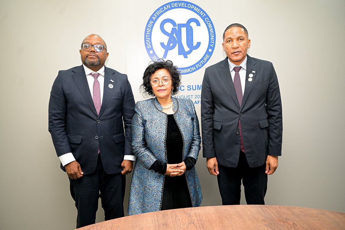 nardosbthomas's tweet photo. It was an honour to meet H.E. President @duma_boko of the Republic of Botswana on the sidelines of the 46th SADC Summit in Durban.

We reflected on Botswana’s important role in advancing Africa’s development agenda and discussed opportunities to deepen cooperation around our shared continental and regional priorities.

I look forward to building a strong and comprehensive partnership that translates our common ambition into meaningful action and lasting impact for the people of Botswana, the SADC region and Africa.

@BWPresidency 

#AUDA_NEPAD #Botswana #SADC #Agenda2063 #AfricaWeWant