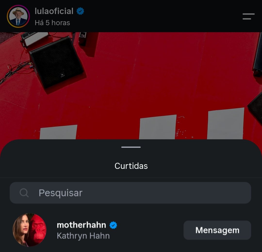 gabi_fcrf's tweet photo. 🚨 Kathryn Hahn curtiu a publicação do presidente Lula. https://t.co/rRsFPqkTye