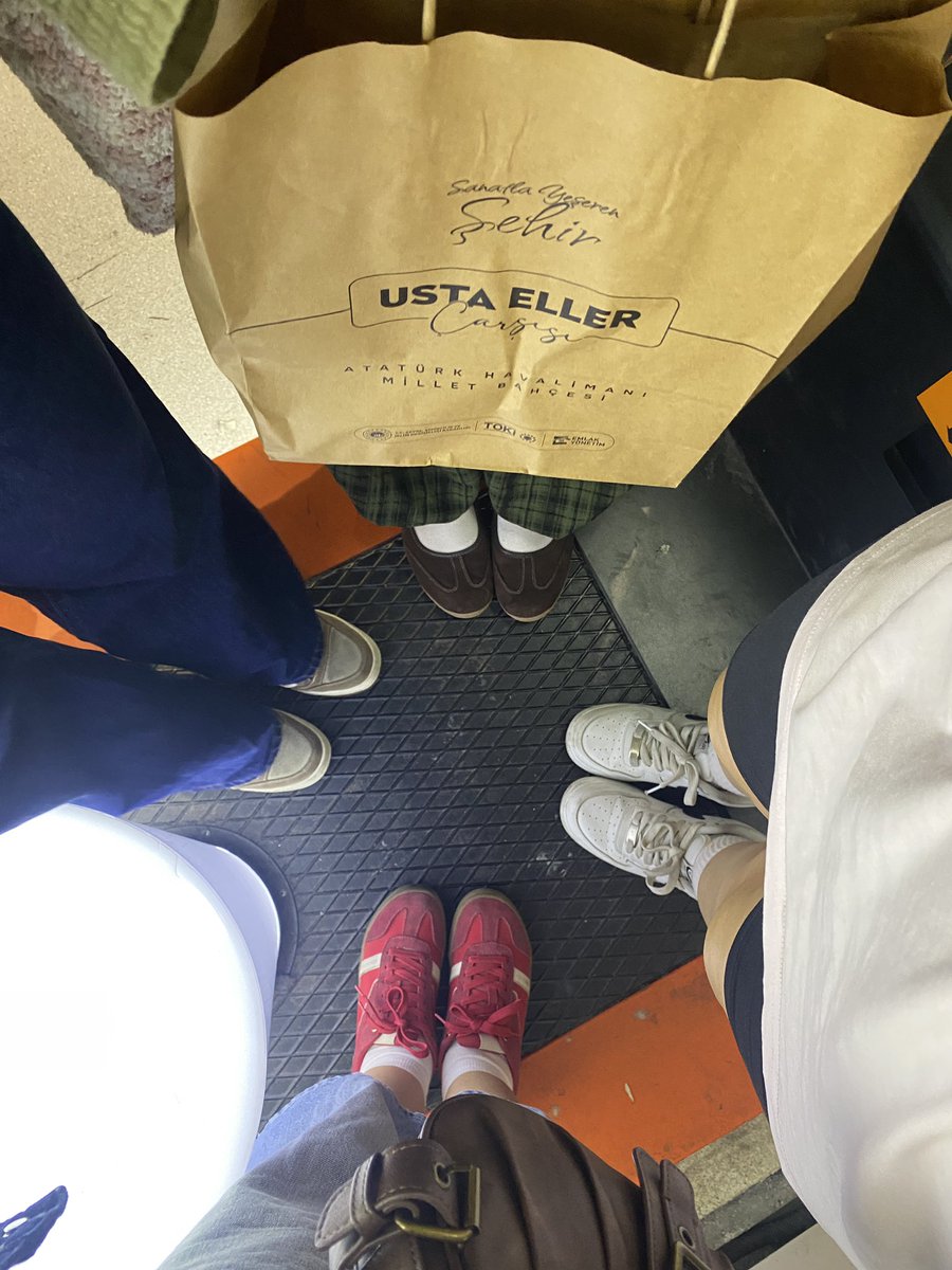ulayzyi's tweet photo. Güzellerimle istanbul anı dumpı
@Liancrisan @frontierest @destroy https://t.co/XBCKjwnwUE