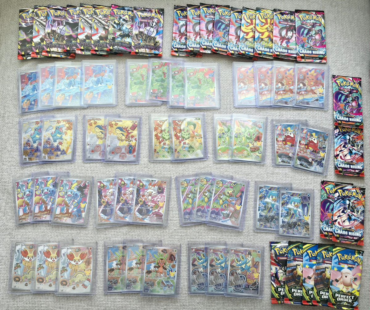 SoKRISPY326's tweet photo. 🧇 First Partner Fire Pt. 2 🔥 🧇

67 @ $10/spot 😳

🥇 - All Booster Packs Pictured x26
🥈- x1 Set of All Promos
🥉- x 1 Set of All Promos
4th - x1 Mudkip/Treecko/Torchic x1 Grookey/Scorbunny/Sobble
x1 Fennekin/Froakie/Chespin

 First Out - x1 Mudkip/Treecko/Torchic

RT for a chance at a free spot ♻️

Shipping/Insurance included in the US 🇺🇸