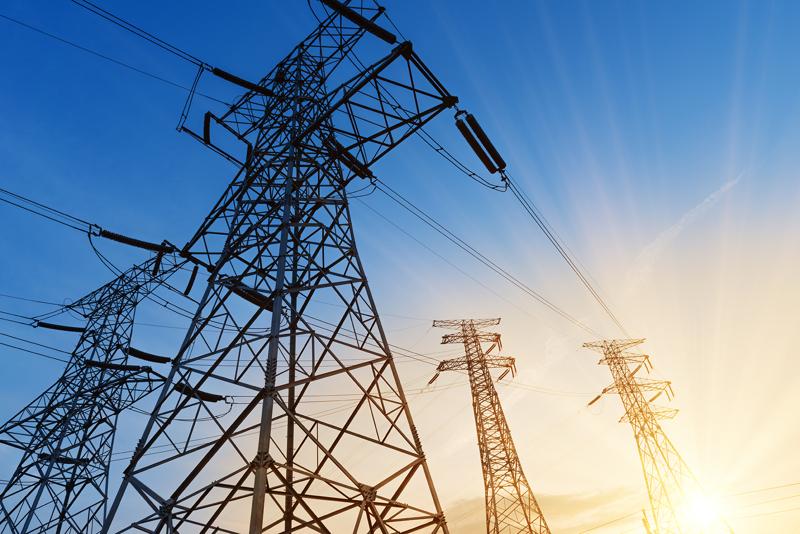 IGSEnergy's tweet photo. PJM power prices have been swinging with the weather this summer. ⚡ 

Early July heat pushed prices as high as $1,222.75/MWh before a cooldown brought relief. Capacity costs also stayed elevated. Get the full #PowerMarket scoop here: https://t.co/OYE3ztd8tZ 

#PowerMarkets #PJM https://t.co/WL4cc04Ezy