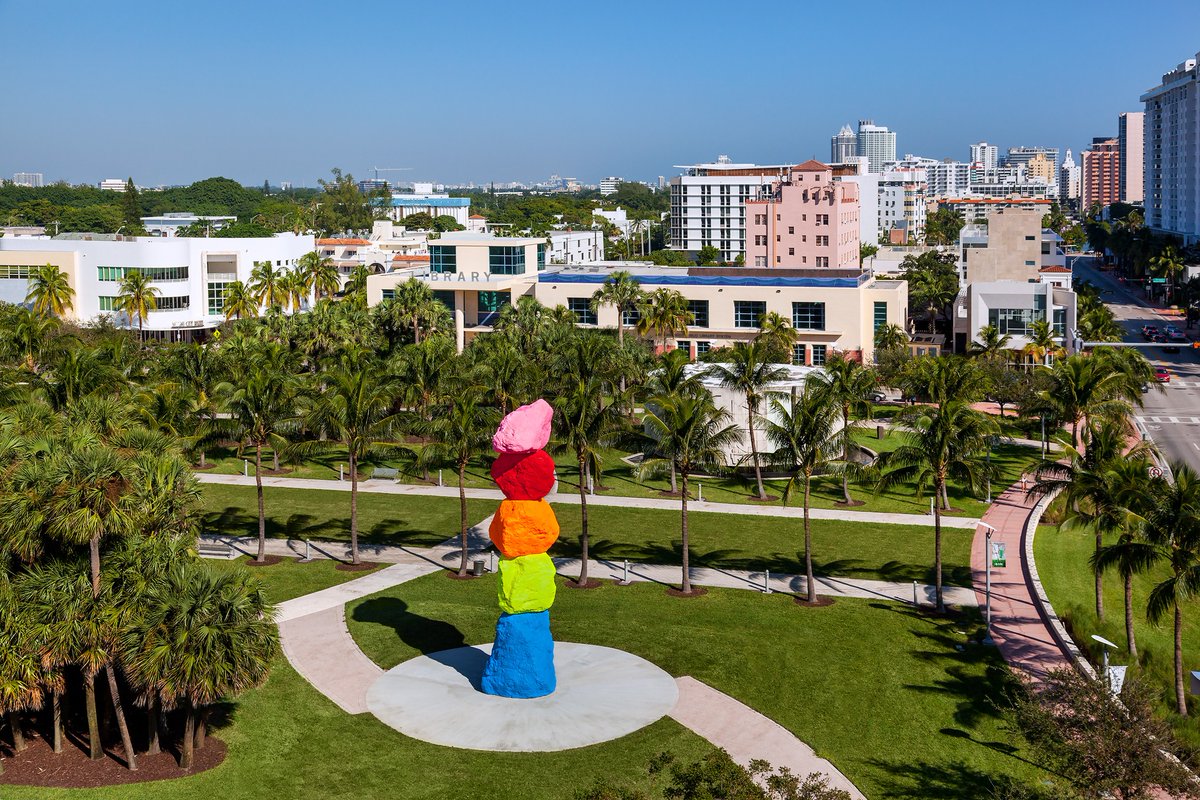 Miami_Art_Scene's tweet photo. #ArtTour --> Enjoy a guided tour at The Bass on Saturday, August 15th from 2 – 2:45pm. Guests will explore various highlights of the collection, the museum’s architecture and current exhibitions both inside and outside @TheBassMoA 
https://t.co/LcoqPW4RLP https://t.co/b3mY0nB8N4