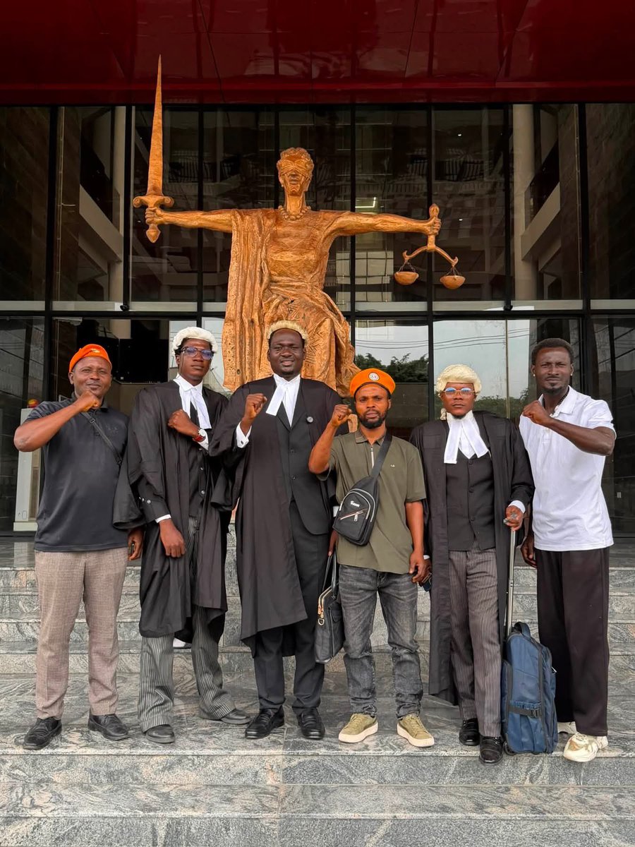 mrjosephaliu's tweet photo. Earlier today at the Federal High Court, Ikoyi, myself and my learned friends announced appearance for Rolex Dee, constitutionally demanding that the learned trial judge admits Rolex Dee to bail. https://t.co/EfLJxu9LOs