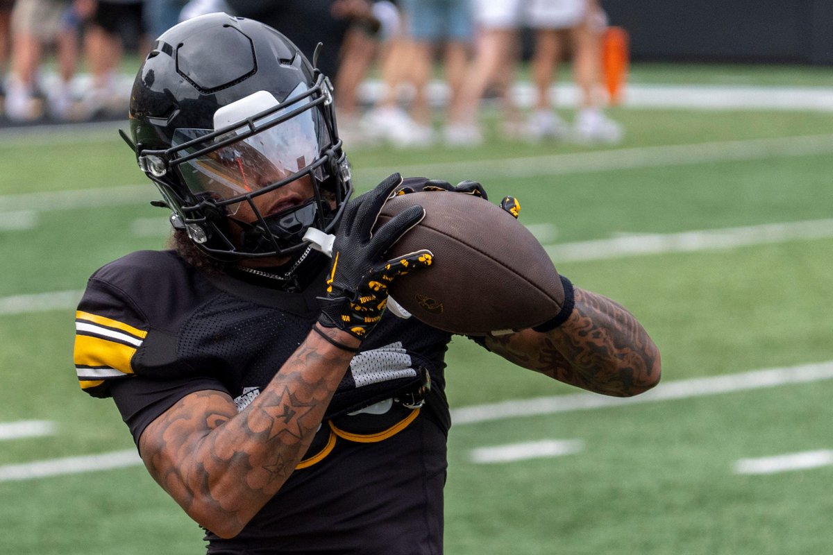 Pete Nakos: Described to @On3 as a “freak show,” Iowa WR Tony Diaz has put together a strong fall camp and “does something absolutel