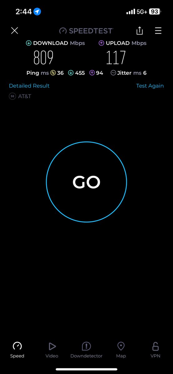 cancelind's tweet photo. AT&amp;T vs. Verizon mid-band 5G (n77) SpeedTest - Parks Mall in Arlington, Texas 

AT&amp;T has mid-band 5G (n77) indoor DAS using Ericsson AIR. 4435 antennas

Verizon doesn’t have indoor DAS, relying from a macro site across the street! https://t.co/joGcHFwdBT