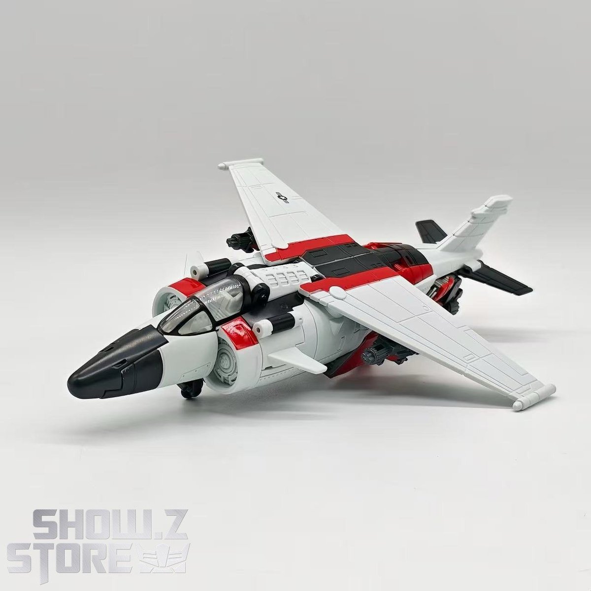 SStellary's tweet photo. Upcoming KO of Studio Series Shatter with the DNA kit bits included, same scale (not oversized)! https://t.co/e7phehjE49