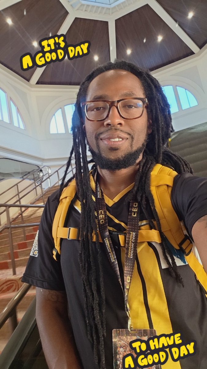 blackmanpackn's tweet photo. Cuddles after #ceo2026 and making  top 6 in Def Jam FFNY. I dont normally post pictures of my kids on X but all the love from everyone this weekend. I'm feeling good. Made it safely back to South Carolina. SAFE TRAVELS getting home everyone @CEOGaming https://t.co/aV4X782CvP