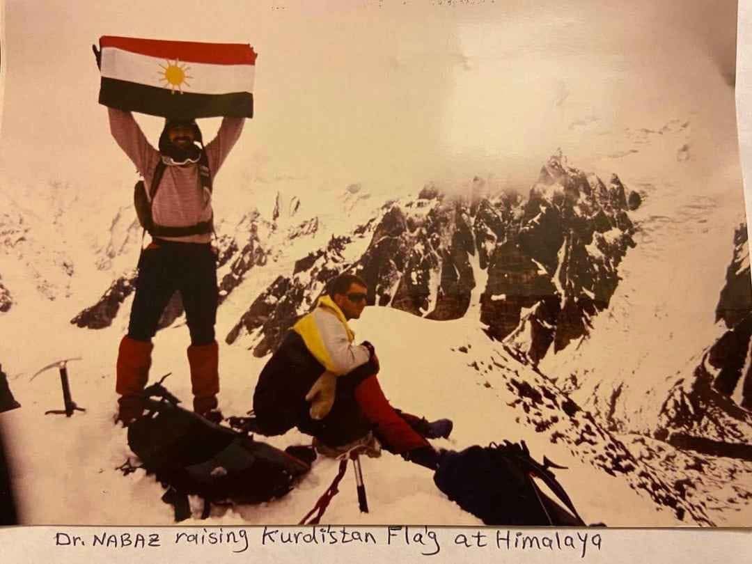 tnya60's tweet photo. The first Kurd to climb the Himalayas,1988

#kurdistan  💚💛❤ https://t.co/RIPJx4yYva