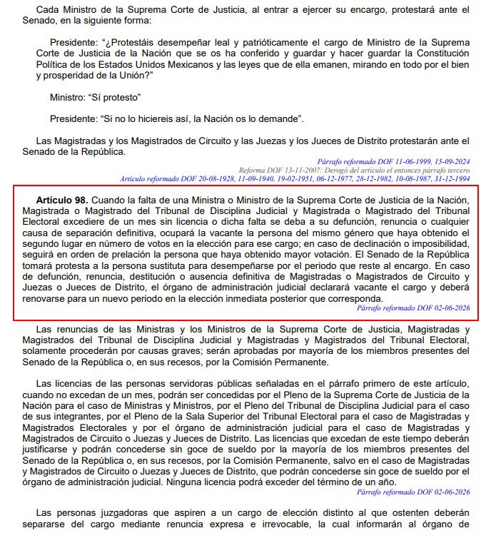 medelloo's tweet photo. 🚨¿Qué pasa con la Sala Superior @TEPJF_informa tras la renuncia de Mónica Soto?

1️⃣LA REGLA. El artículo 98 establece que, ante una renuncia, debe ocuparla la persona del mismo género que haya obtenido el segundo lugar en la elección o, en su caso, quien siga en el orden de prelación.

2️⃣SIGUIENDO LA REGLA. Cuando Janine Otálora dejó el cargo en 2025, habría correspondido a Concepción María del Rocío Balderas Fernández. Esa vacante no se cubrió. Ahora, con la salida de Mónica Soto, seguiría Gabriela Eugenia del Valle Pérez.

3️⃣¿Que esa regla no aplica porque las magistraturas que dejan el cargo no fueron electas por voto popular? Bien. Entonces que se convoque a una elección para cubrirlas. Lo que no parece razonable es que la solución sea simplemente dejar incompleta la Sala Superior.

4️⃣ Integridad electoral también significa autoridades debidamente integradas. Durante todo el proceso electoral de 2024, la Sala Superior funcionó incompleta. Incluso para calificar la elección presidencial tuvo que realizarse una integración extraordinaria mediante una interpretación jurídicamente muy cuestionable.

5️⃣Prospectiva hacia 2027. Probablemente la Sala Superior seguirá funcionando con 5 magistraturas, pero si empieza a romperse la actual mayoría veremos si entonces aparece también la urgencia por cubrir las 2 vacantes.