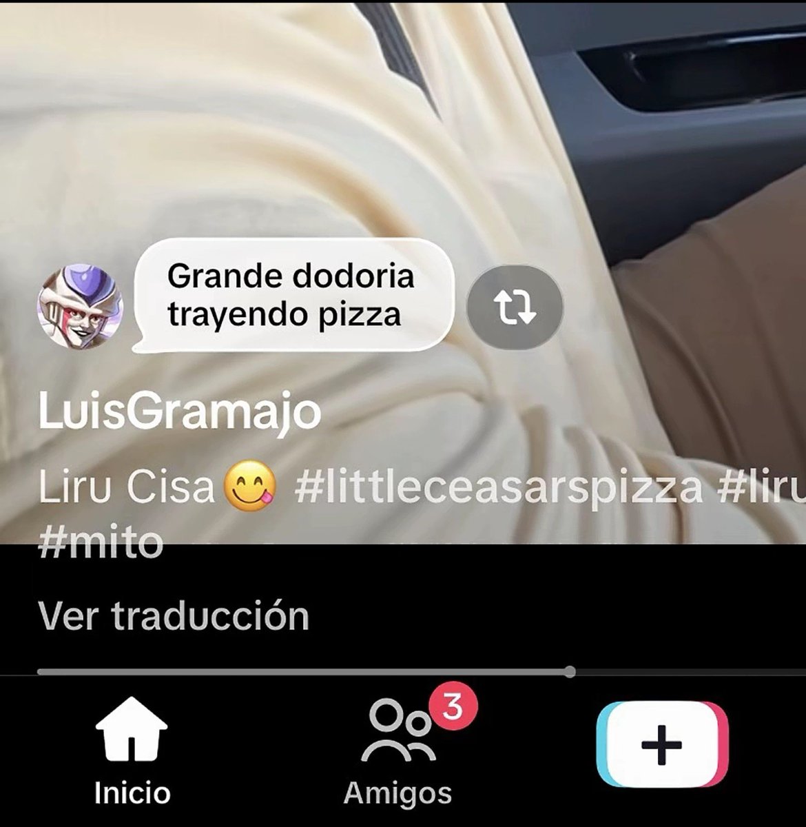 Gr4majo's tweet photo. Hago un perfil para vlogs en tiktok y subo un vídeo de una pizza, los hijos de puta en los compartidos: https://t.co/dJ8A2Iw2oa