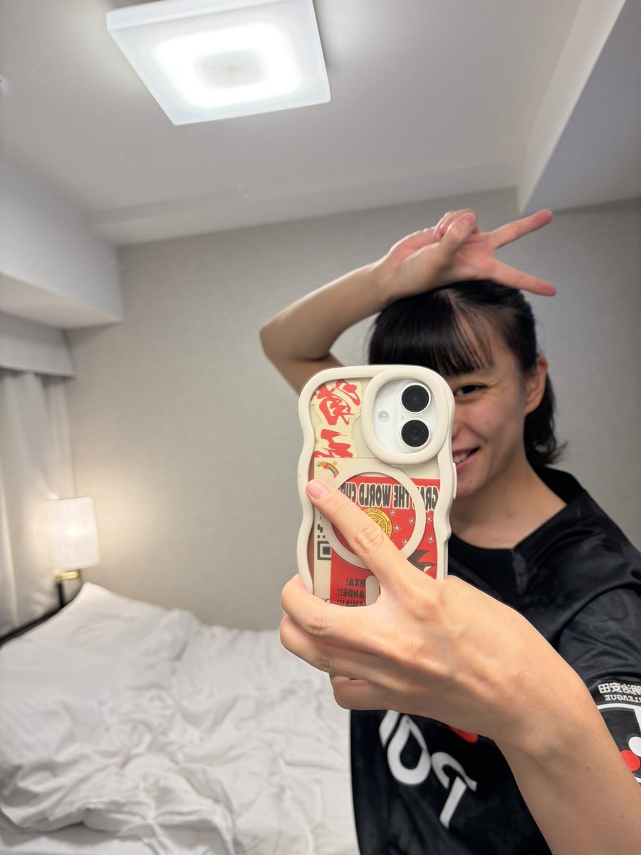 knk_yut's tweet photo. 本日、1つ歳を重ねることができました❣️

浦和レッズは私の誇❤️‍🔥

現地回数は少し減りますが、
これからも、全力で、私らしく、
浦和レッズを応援します♦️

実り多き、1年になりますように🌟

勝ちたい！優勝したい！！
貪欲にサポートします✊🏻✊🏻✊🏻 https://t.co/fDEa9pu8jd
