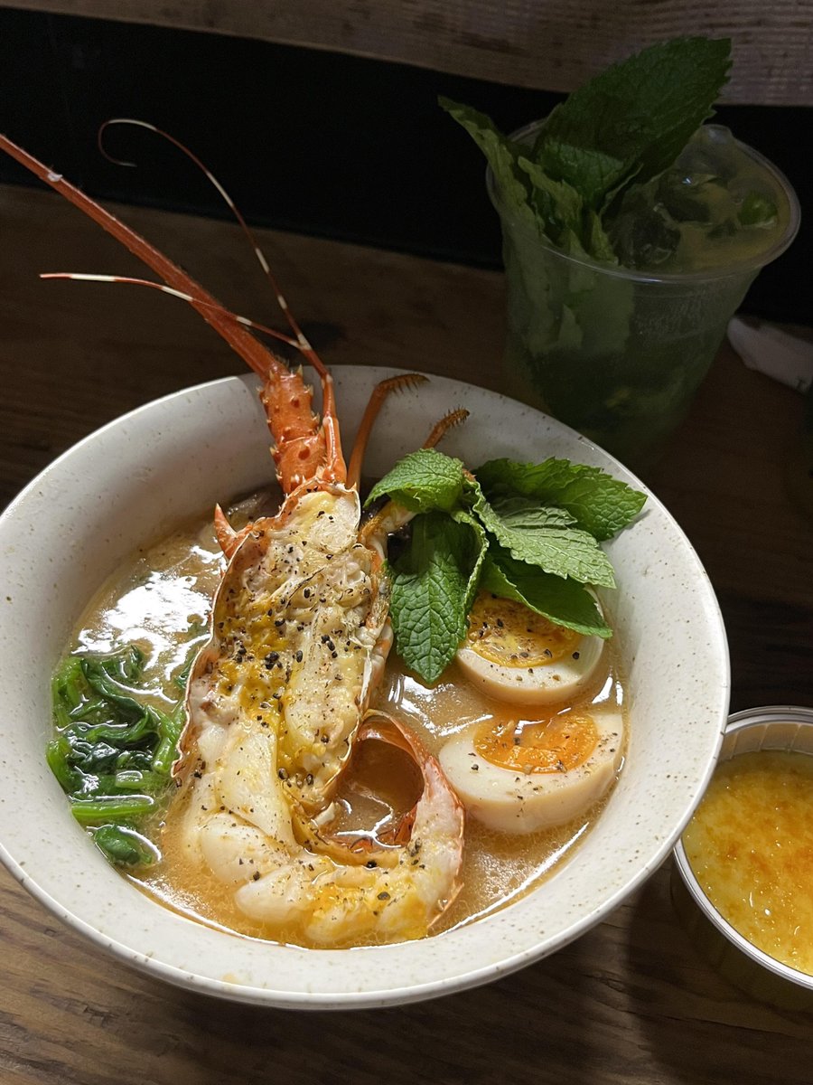DyanCoppedv4's tweet photo. It’s 2 a.m. at the tiny street-side eatery. A warm bowl of tonkotsu ramen, soft-boiled egg dripping with runny yolk, steam curling up to greet the tired guy who just walked in. No rush, no fancy stuff—just a little pocket of calm for anyone who needs it.， https://t.co/VYmLWvs8e2