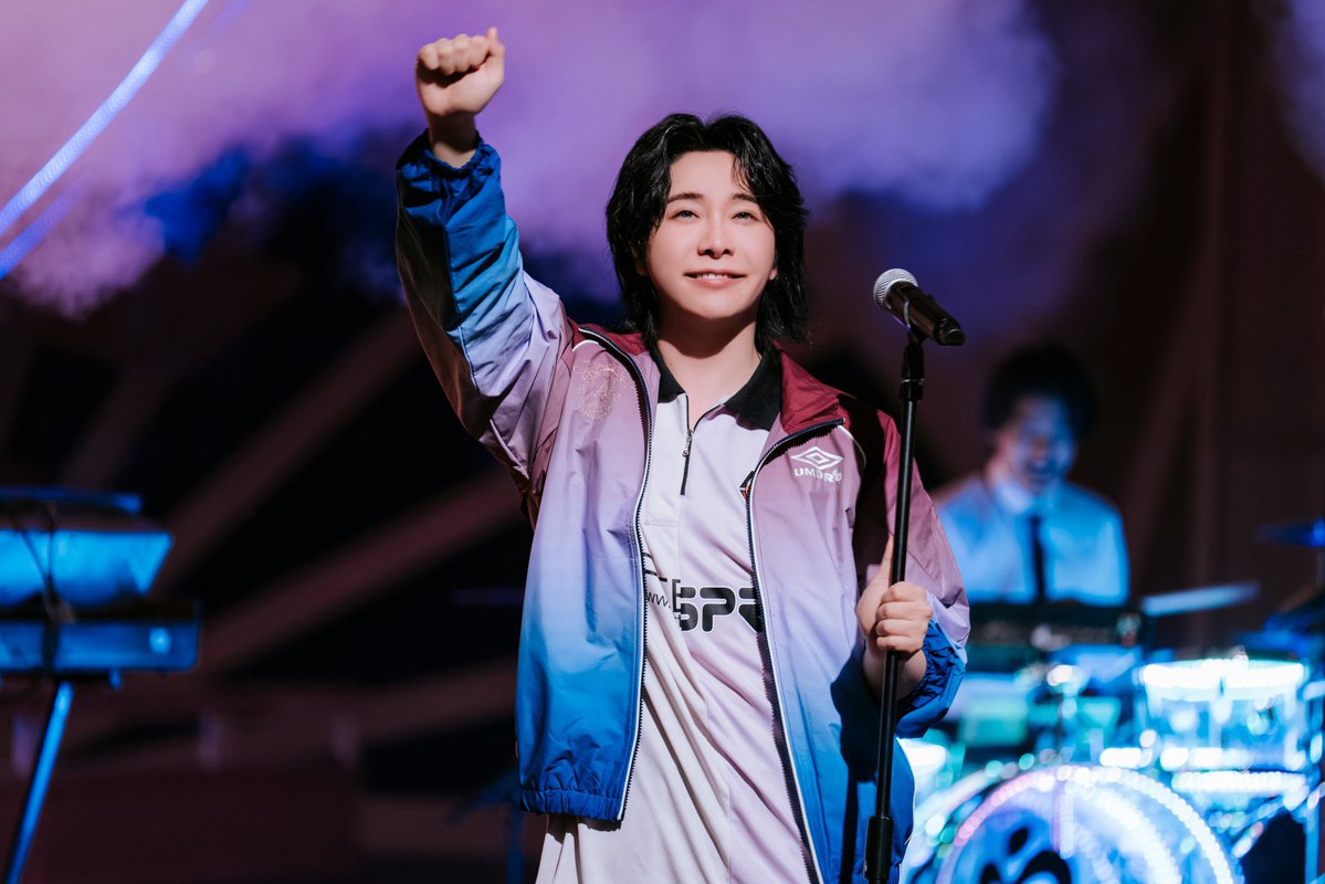 k_uu8_'s tweet photo. グーの手可愛い✊🤍 https://t.co/uQcqkpFrcu