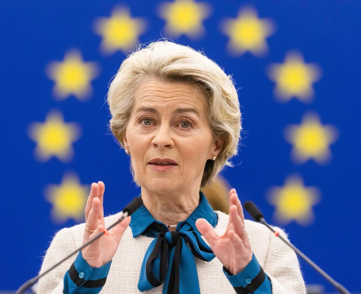 RippleXrpie's tweet photo. 🚨WOW! 🇪🇺 THE HEADQUARTERS OF THE EUROPEAN UNION IS UNDER ATTACK! 

The 🇳🇱 DUTCH and 🇧🇪 BELGIAN farmers FIGHT against the POLICE in BRUSSELS. https://t.co/oOxuxeXLdT