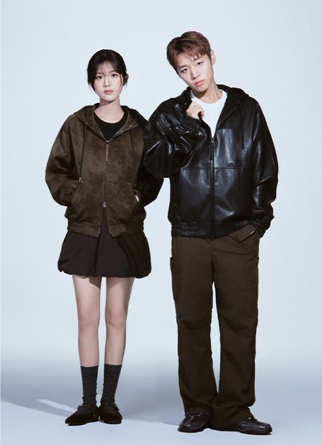 infodrakor_id's tweet photo. Mamah muda ketemu Danjong oppa 😍

Shin Eun Soo ngiklan bareng Park Jihoon https://t.co/IfyoOjq6Kw
