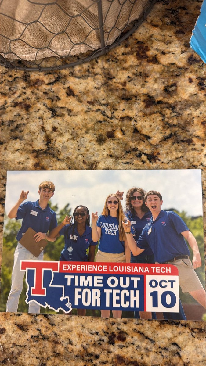 NoahHall_55's tweet photo. See you soon Louisiana Tech!!! https://t.co/QlzRnoYAM4