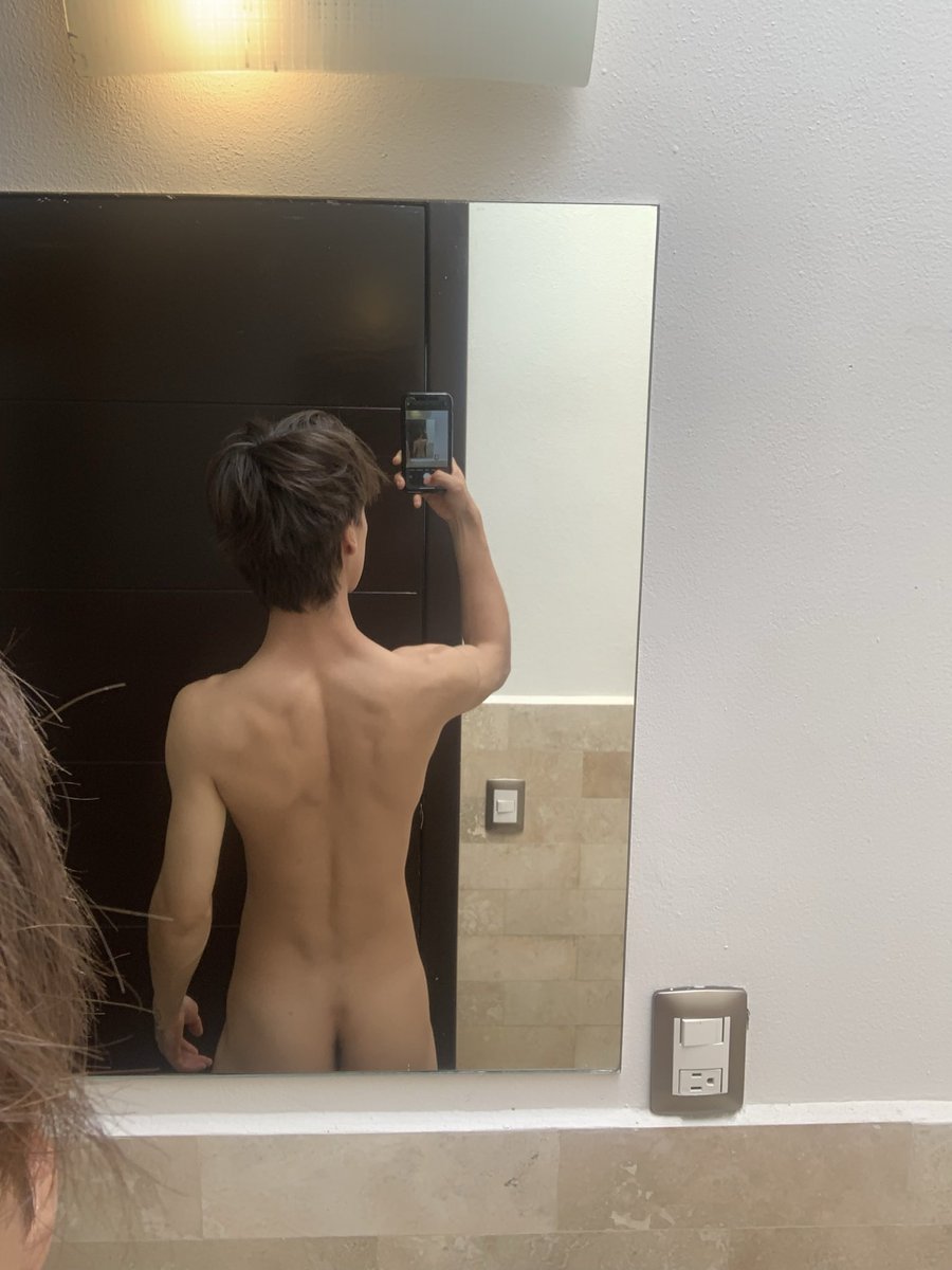adrieldot's tweet photo. #twink #mlm #nsfwtwtًً https://t.co/GFbEON0ZWM