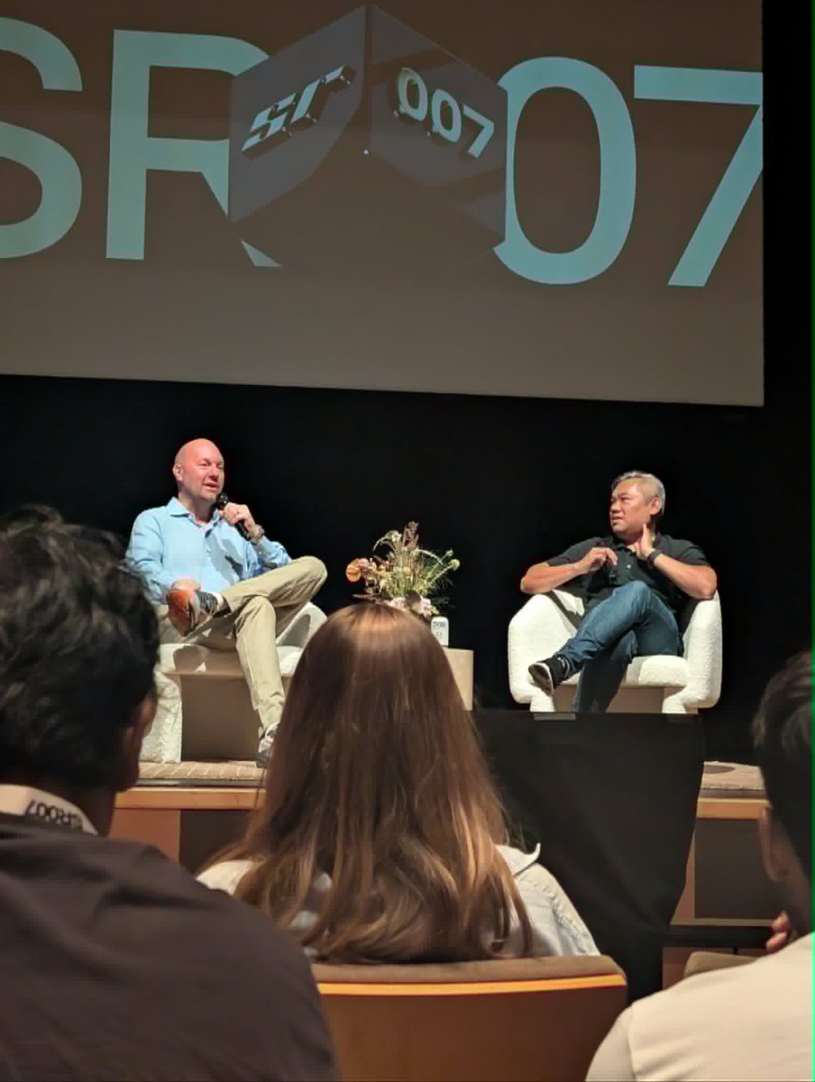FelixZerbib's tweet photo. thanks to @speedrun for the insane line up

@steipete - being a real person is now your biggest differentiator
@rauchg - you really have to fight average because now everybody in the world can produce average
@handotdev - founders often give up too early because they haven't put in the effort to do GTM properly. GTM needs to be as strong as your product
@Max - all decisions are either art, science, or religion. important to know which