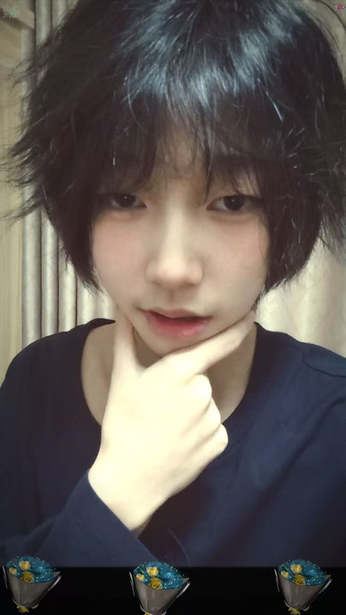 YanlinLifysz's tweet photo. 真没有小男娘吗？ https://t.co/drAmww5Rdm