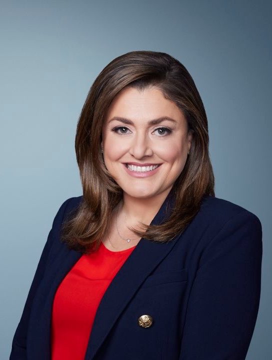 LucasSa56947288's tweet photo. RETWEET if you support @KristenhCNN after Donald Trump attacked her and telling her to be “QUIET”

Not one reporter in the Oval Office defended her! 

They should be ashamed of themselves for not defending her. https://t.co/NAXUmJK2Yu