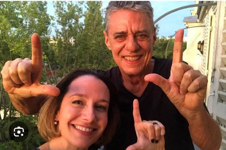 orlandoguerreir's tweet photo. A campanha eleitoral para presidente está a todo vapor mas, o voto é secreto https://t.co/a5zr5jZhqW