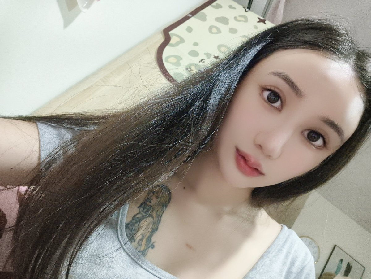 Candyfi4f's tweet photo. 原來人會變得溫柔
是透徹的懂了
____________。 https://t.co/cviyzNuwTO