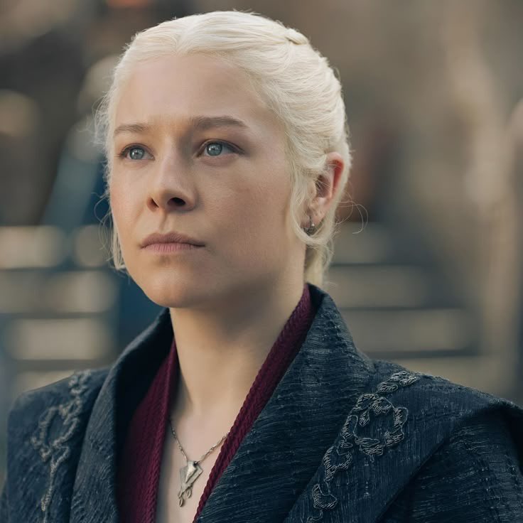 vampnyra's tweet photo. nothing happened i just wanted to appreciate the non binary actors of house of the dragon <3 https://t.co/fanbFo7MOg