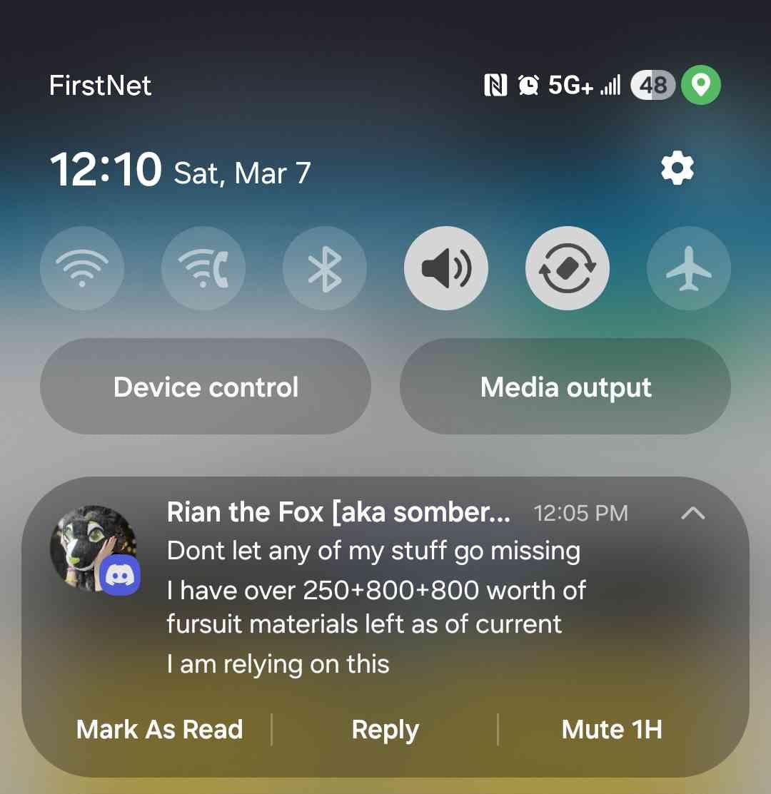 SheikahTheWolf's tweet photo. Beware time I know im not a popular fur but this needs to out now don't let this person live with you they go by lux, sombersalinestudios and rian. As well as them possibly being a zoo they needed a place to stay so me and my fiance let them live with us in our home with 1/? https://t.co/0STflaDPqQ