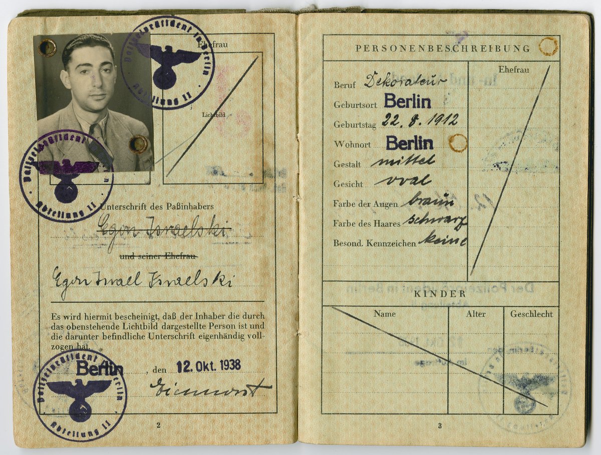 HolocaustMuseum's tweet photo. In August 1938, the Nazis forced Jews to adopt an additional name—“Sara” for women and “Israel” for men. This was one of many attempts to erase the individuality and humanity of German Jews. https://t.co/zvkqysgVTY
