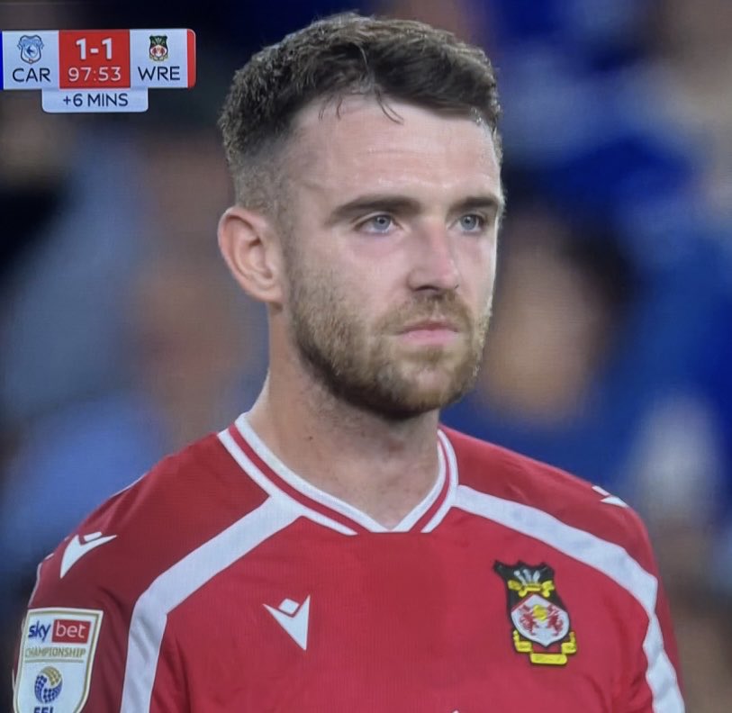 alexpnefc's tweet photo. Cinema. #pnefc #WxmAFC https://t.co/AsHbfy3hDr