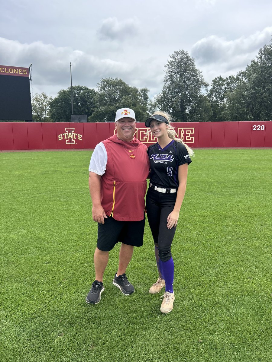 mj42024's tweet photo. Had a great time at the Iowa State Camp!!! It never fails to be a great time every year!🌪️⭐️♥️ 
@CoachPinkerton @milaysiacorrynn @CycloneSB @Unity16McMullan Thank you all so much! https://t.co/nIRGr80G4d