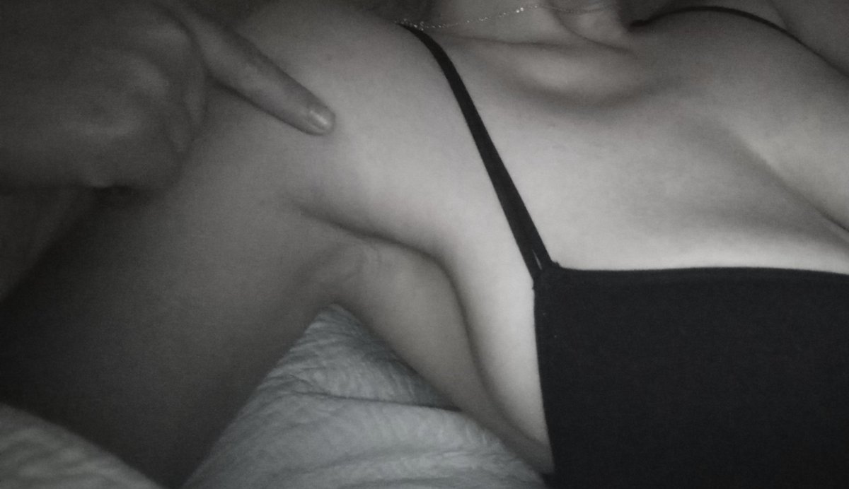 aforozet's tweet photo. Night? https://t.co/nvFqymUz3v