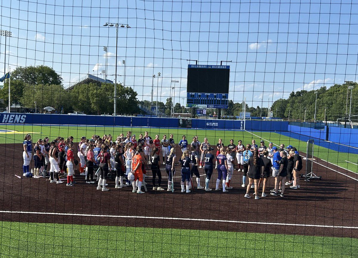 EmmeR_2031's tweet photo. Had an awesome experience at the University of Delaware Elite Prospect camp! 🏕️

I really enjoyed getting to compete, learn more about the program, and connect with the coaching staff. 🥎 A special thank you to @CoachBellisari for taking the time to work with me individually behind the plate. I learned some new catching mechanics and got valuable feedback on specific things I need to continue working on. I’m excited to take what she taught me and put it into my training.

I left Delaware with new tools, clear areas to improve, and even more motivation to keep developing my game. 💪 I really appreciated the opportunity to learn, ask questions, and build connections with the coaches. 💙

💙💛@CoachJenSteele @CoachJillMoore @AndradeN23 @CoachBellisari

Thank you @DelawareSB for a great camp and experience! 💛🥎

🐾💙🐾@EStateHuskies @ESHuskiesSouth @jwheat14 @_aveee

🥎🥎🥎@ExtraInningSB @LineDsoftball @CoastRecruitsSB @SoftballAmerica @SoftballDown @PrepSoftball @TopPreps @SBRRetweets @mmidnight1000 @los_stuff

#BlueHens #DelawareSoftball #GoHens #SoftballRecruiting