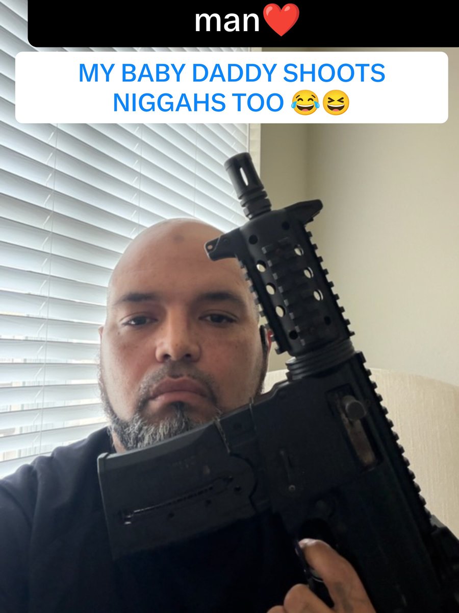 THEEBOUGIE15901's tweet photo. @IAmLilRico 😂 I would. Just sit there and laugh.. tell him okay hold on I'll call him.. bc ya mamma gonna be crying over the Popeyes chicken and potato salad at the repass.. after seeing you staring up at the roof of the church nigga .. they didn't stop making guns when they made yours . 😂 https://t.co/r9YIyjdoS0