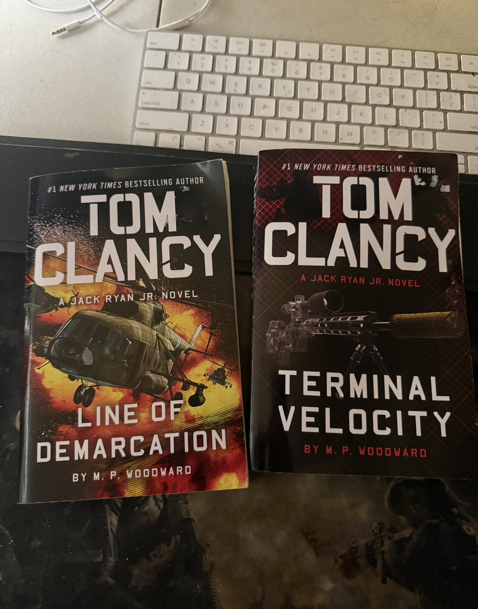 comics_studio's tweet photo. Found these two today while Shopping! Which one should i read first?😊

#Jackryan https://t.co/LEqIYjnTu2