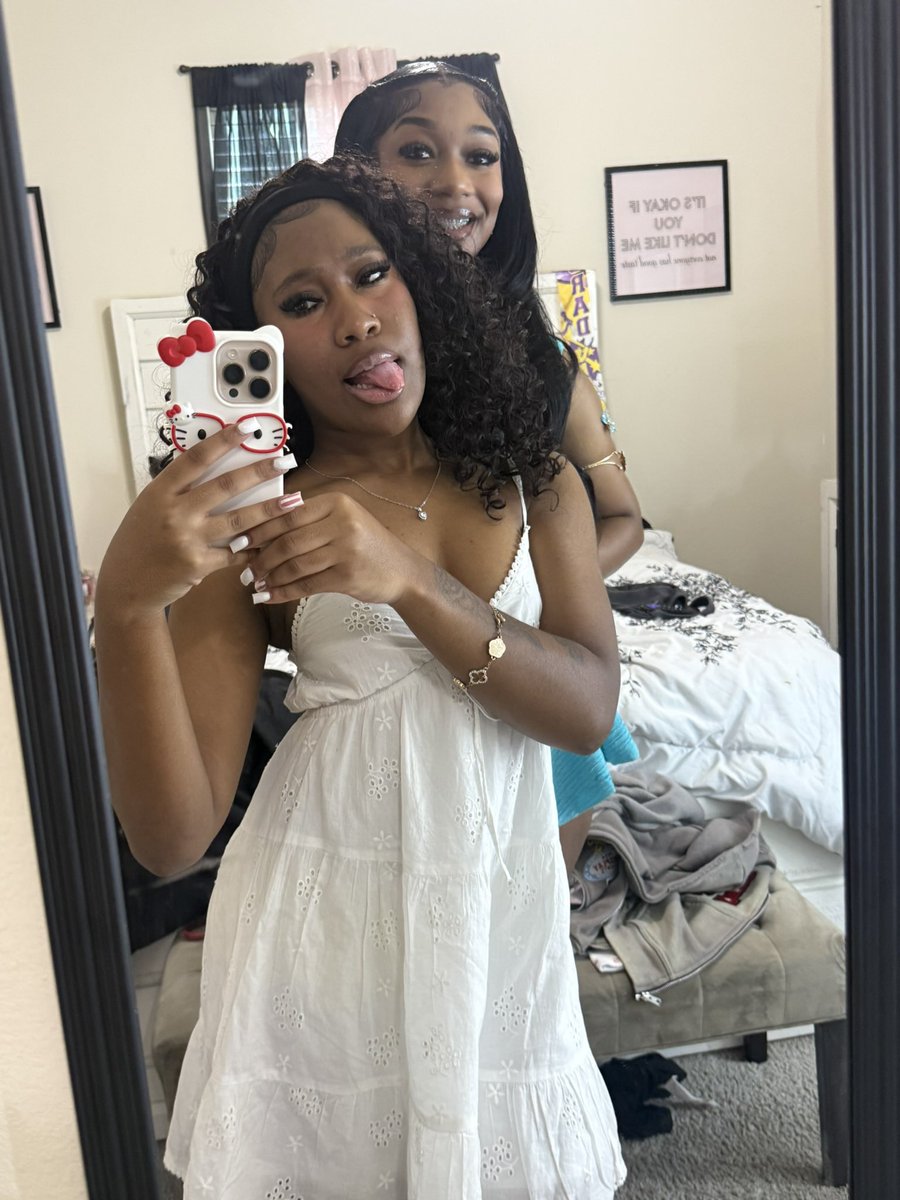 nyhndrx's tweet photo. Why need a friend group when 1 is enough 💋🫶🏽🫶🏽♾️ #Duo https://t.co/FJGsnjHtgv