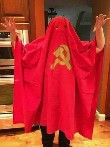PanakoX's tweet photo. @LTDInSpace @davidhogg111 Oooooh,  beware the communist ghost 👻 I��m gonna seize your lifted F-150,  nationalize your Blackstone griddle, and put a gender studies major in  your spare bedroom. Ooooooh. https://t.co/BHsWub91R0