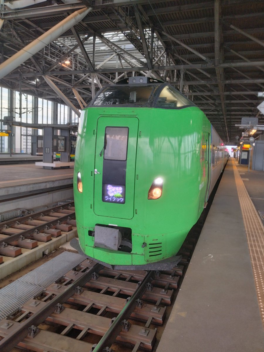 ichiokenji's tweet photo. 旅行3日目（北海道2日目）、旭川から特急で札幌、快速に乗り換え千歳に移動します https://t.co/DK7aBdg3T4