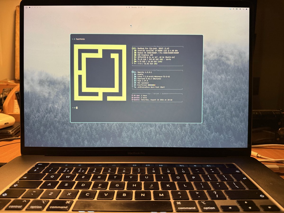 berndvf's tweet photo. @dhh @twfyke @bot Mac OS was basically unusable on it, now it’s snappy backup machine. https://t.co/CHvFn20tVB