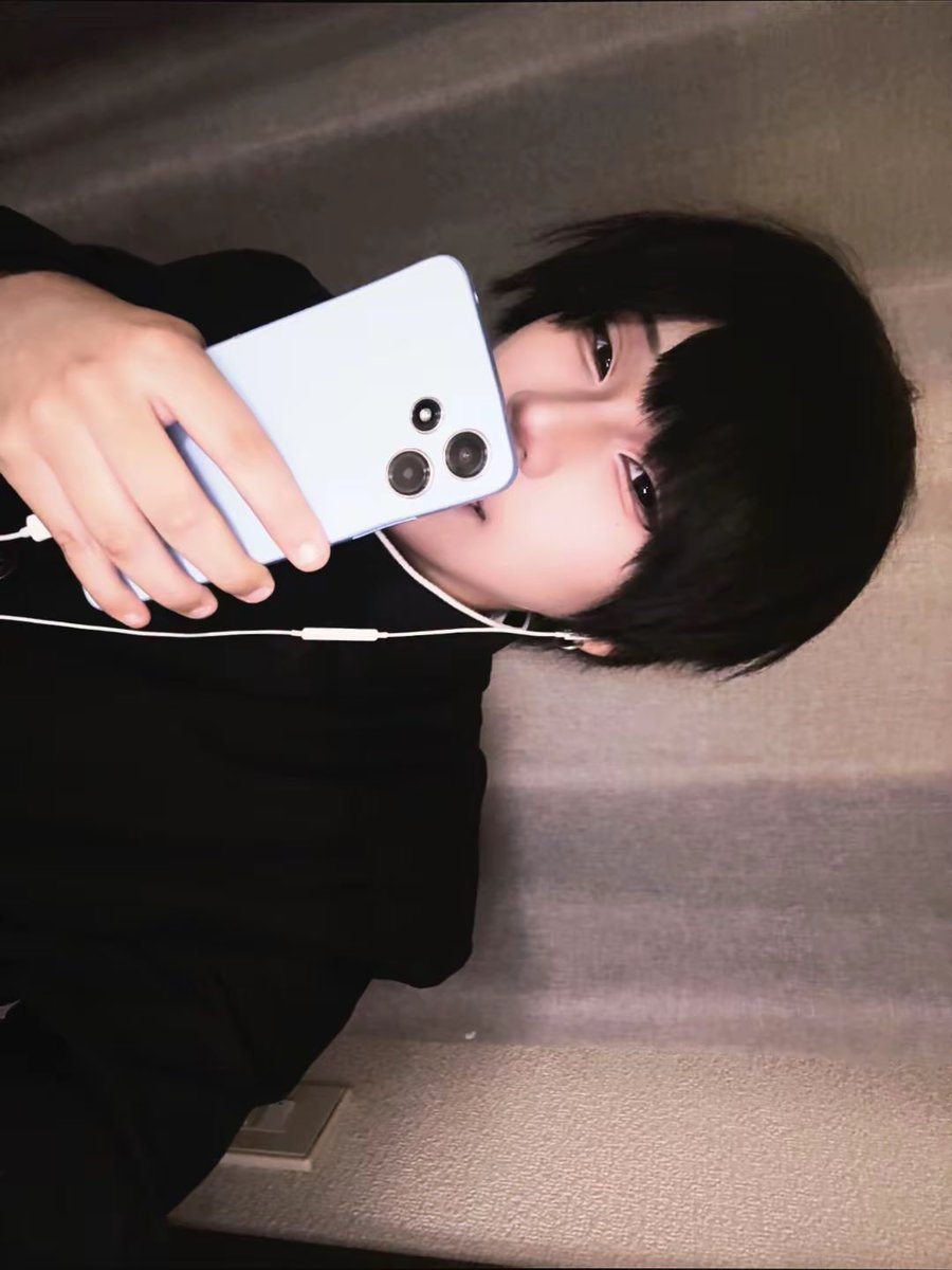 bbbbcccccccce's tweet photo. 山ﾊｼﾞ https://t.co/U4fhD3FX1n