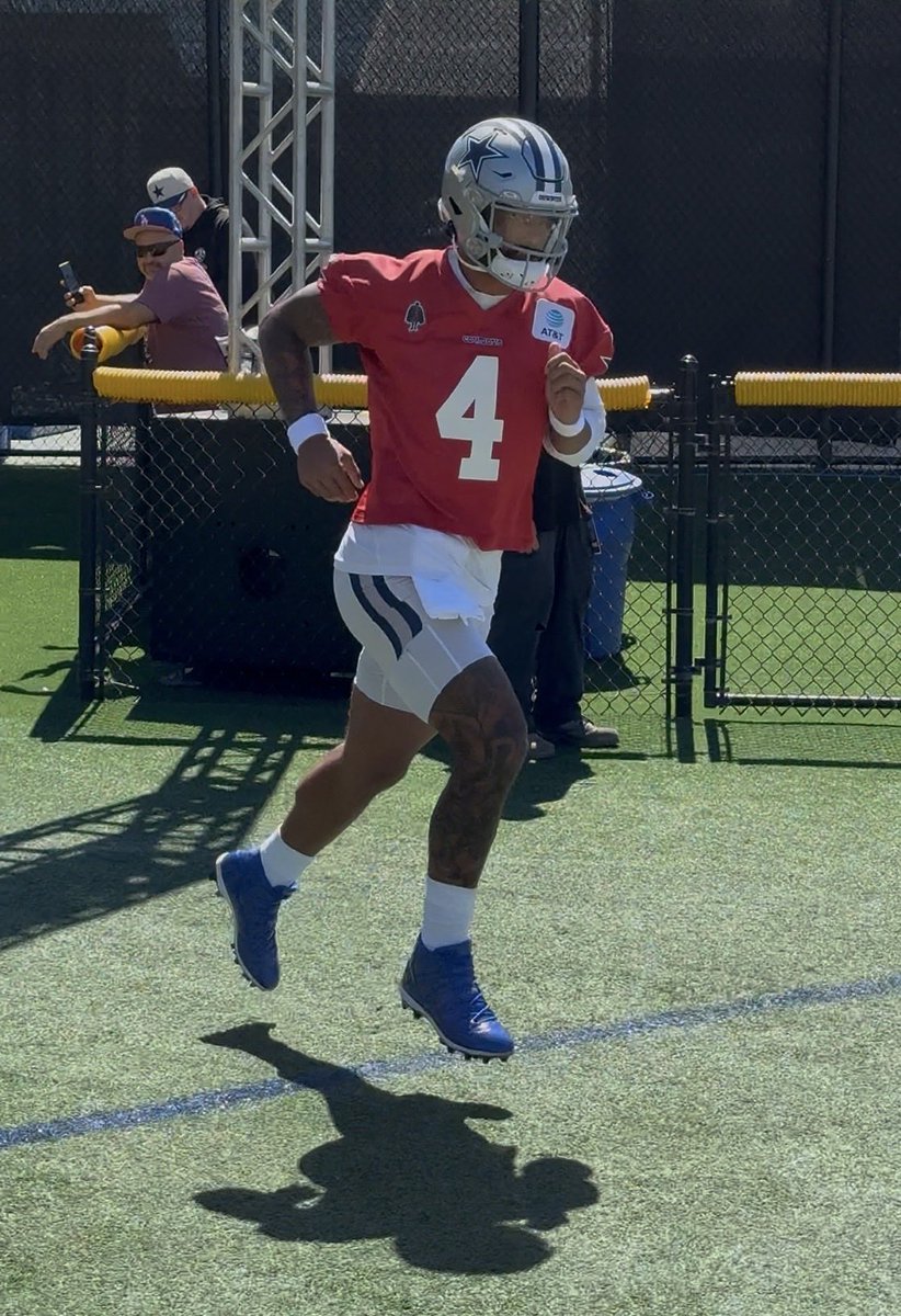 jonmachota's tweet photo. Dak Prescott https://t.co/F04QYL3Aws