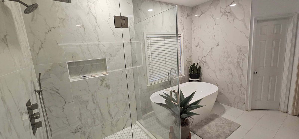 Premiumtilede's tweet photo. Here's some remodels that went from outdated.. to outstanding!! 

Ready to transform your space? Book your free estimate with us today!

Click here now! -> https://t.co/sEsWw06sQo

📧 PremiumTileDE@gmail.com

📞 (302) 330-2691

#Bathroom #Flooring #Shower #Kitchen #Deck https://t.co/MsUTAQzSnh