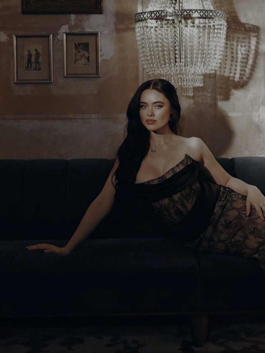 BrightMaven's tweet photo. ⠀

⠀⠀⠀⠀⠀⠀⠀⠀⠀⠀⠀ 𝐃𝐄𝐍𝐍𝐀 𝐆𝐑𝐀𝐂𝐄

⠀⠀⠀⠀ ◖⠀𝙶𝙻𝙴𝙽𝙵𝙸𝙳𝙳𝙸𝙲𝙷 - 𝚁𝙾𝙲𝙺𝙴𝙵𝙴𝙻𝙻𝙴𝚁⠀◗ 

⠀⠀⠀⠀⠀⠀⠀⠀⠀⠀⠀ ⠀⠀⠀ ⠀ ☾

⠀⠀⠀⠀ ⠀⠀⠀⠀⠀ sᴏᴍᴇ ᴘᴇᴏᴘʟᴇ ᴀʀᴇ ᴀʀᴛɪsᴛ…
⠀⠀⠀  ⠀  ⠀⠀⠀   sᴏᴍᴇ, 𝑡ℎ𝑒𝑚𝑠𝑒𝑙𝑣𝑒𝑠, ᴀʀᴇ 𝒂𝒓𝒕

⠀ https://t.co/zIBFsoGxUt
