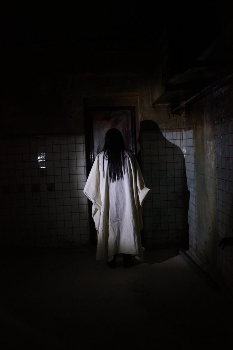 LyesOkba's tweet photo. Just finished watching the latest indie horror flick 'Shadow Cabin'—the cinematics had me on edge, and that final twist is absolutely insane! Must-see for genre fans https://t.co/QjXG2NGzFH