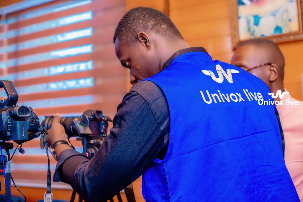 Univoxlive's tweet photo. 🎥📸 Chez Univox Live, nous ne filmons pas seulement. Nous racontons.
De la couverture photo &amp; vidéo au streaming en direct, en passant par la production audiovisuelle et la stratégie de communication, nous accompagnons les organisations dans la valorisation de leurs projets https://t.co/NNFbYCsLu3