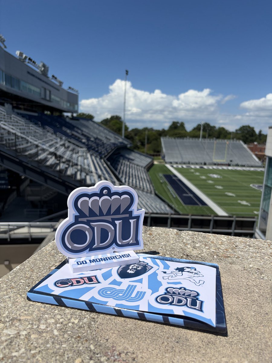 OldDominionAF's tweet photo. Check your mailboxes, ODAF Members! 📪

Thank you for being on our team in 2026!

#ODUSports | #ReignOn | #Monarchs https://t.co/02CEFxL0Yd