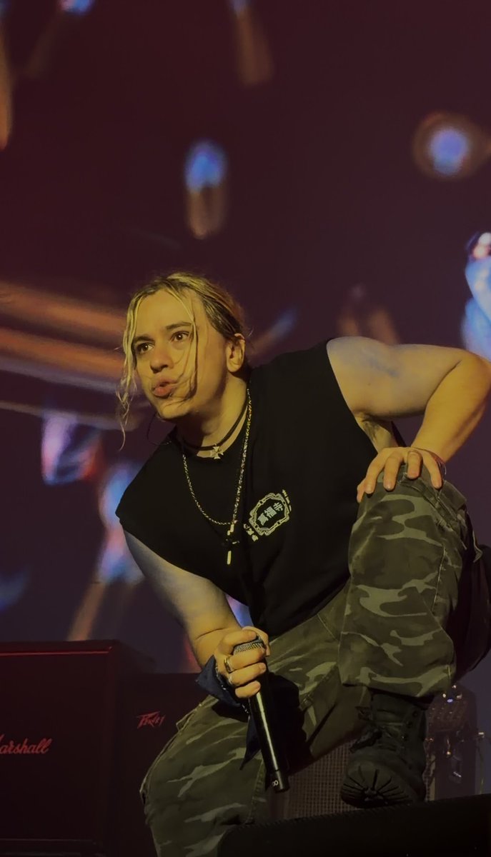 larulaerbakera's tweet photo. nunca más te dejes de pintar los brazos 
@GuidoAIRBAG https://t.co/ykBX0vzQdr